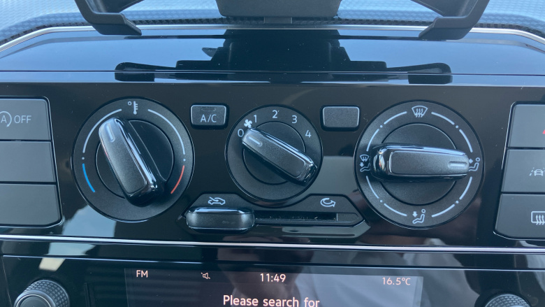 Volkswagen Up 1.0 65PS Black Edition 5dr Petrol Hatchback